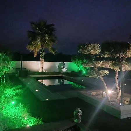 فندق مبيت وإفطار La Paillote 3*